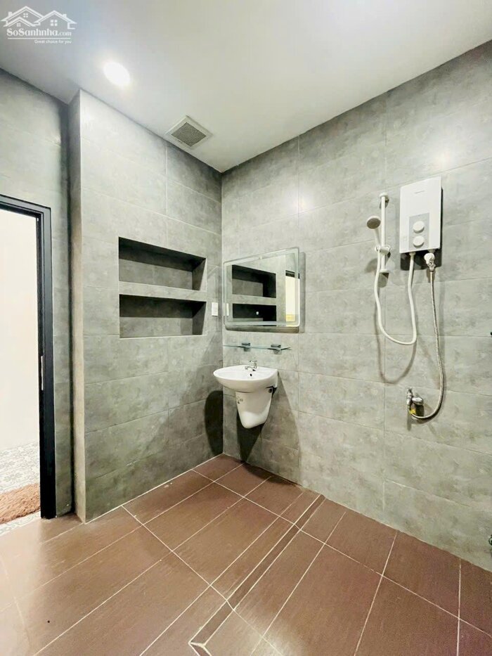 Hình ảnh NHÀ CHO THUÊ BIỆT THỰ SÂN VƯỜN 380M² – FULL NỘI THẤT CAO CẤP – KDC HƯNG PHÚ 1 – GIÁ 15 TRIỆU/THÁNG 10