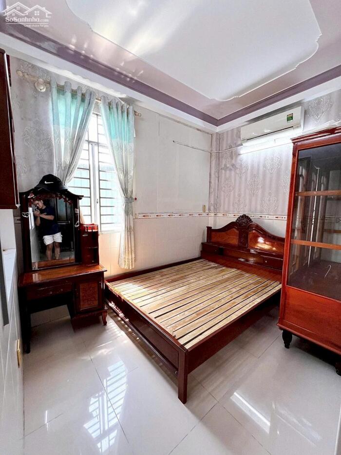 Hình ảnh CHO THUÊ nguyên căn Nhà 1T1L, Mặt Tiền 79 Trần Phú, tiện KDoanh, buôn bán, VPCTy, Spa,.... 4