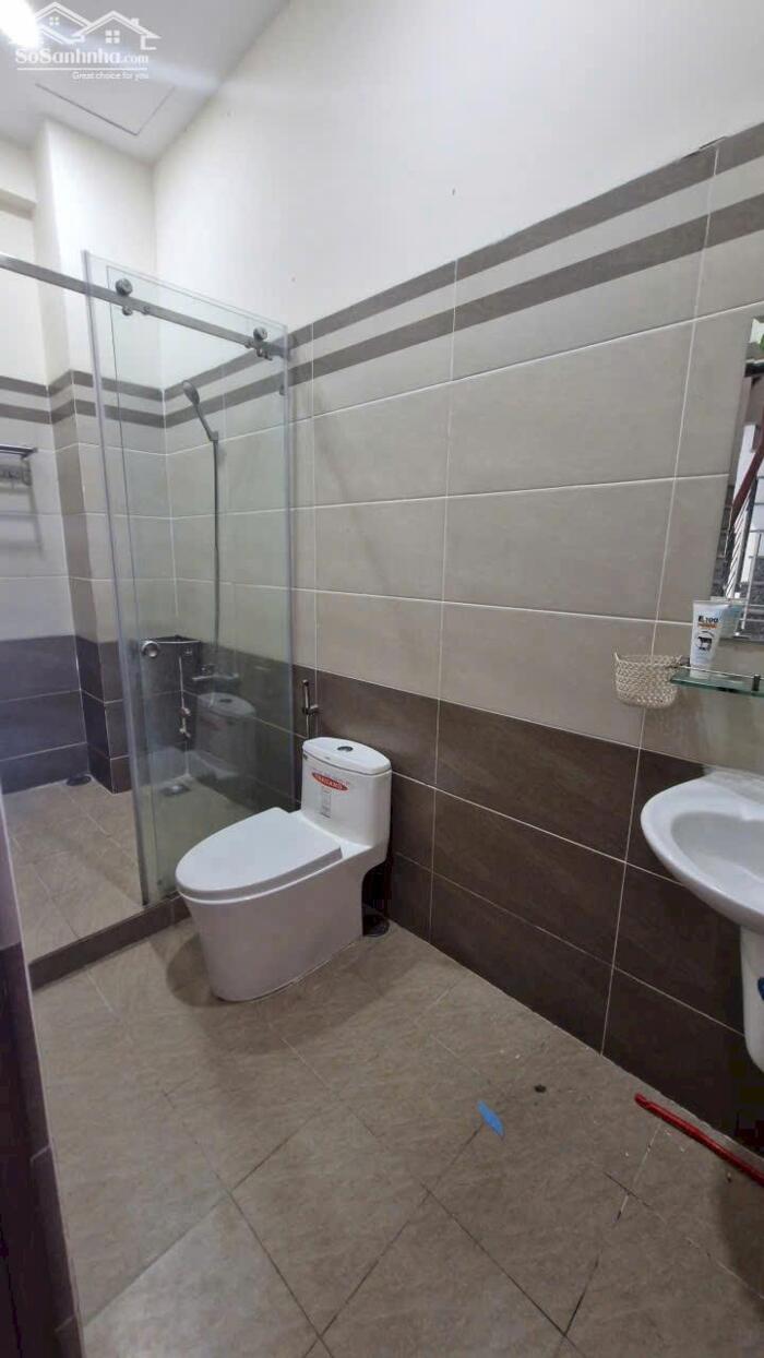 Hình ảnh CHO THUÊ NHÀ TRỆT 3 LẦU – KDC 586, CẦN THƠ – GIÁ CHỈ 8 TRIỆU/THÁNG 3