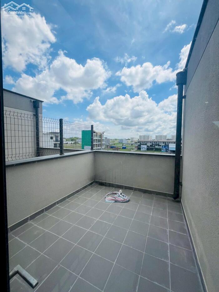 Hình ảnh CHO THUÊ NHÀ MỚI 100% – TRỆT 1 LỬNG 2 LẦU – MẶT TIỀN NAM LONG CENTRAL, CẦN THƠ – GIÁ 15 TRIỆU/THÁNG NGA 0908870559 8