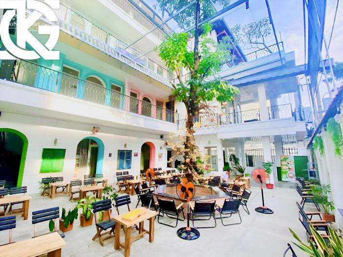 Hình ảnh Cho Thuê Nhà Mặt Tiền: 64 Hồ Biểu Chánh - Quận Phú Nhuận - 20x16m 2