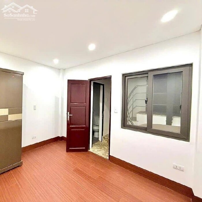 Hình ảnh Bán nhà Thuỵ Khuê 71m2 ngõ to cách phố 30m sổ nờ hậu 9.6 tỷ 3