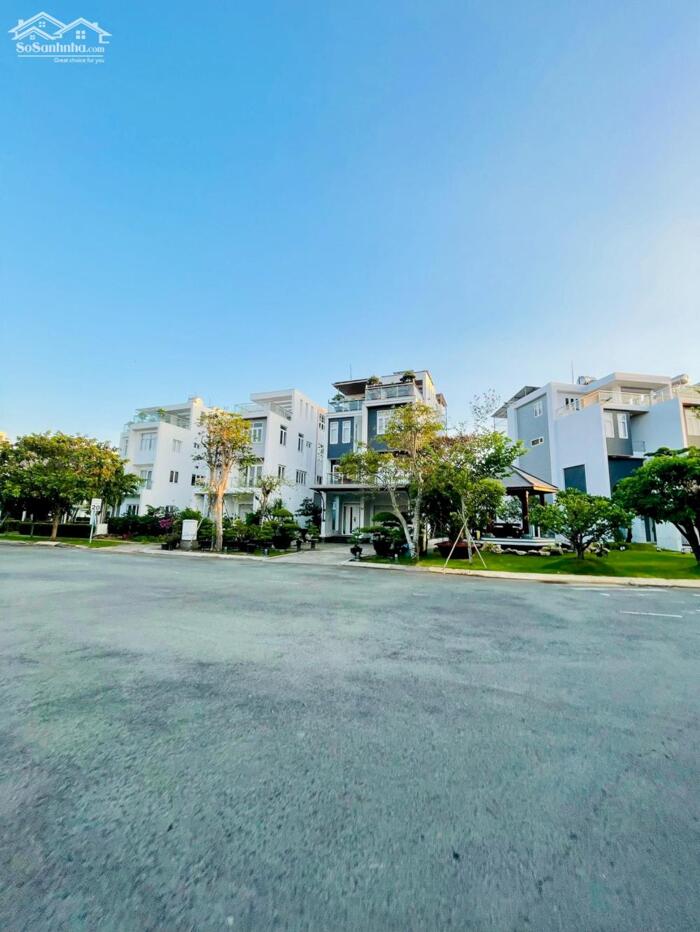 Hình ảnh BDS HVL CHỦ GỬI: CHO THUÊ VILLA PARK ĐƠN LẬP 6PN 4WC GIÁ TỐT 1