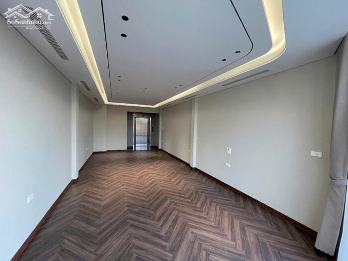 Hình ảnh Bán nhà khu đấu giá Cự Khối mới , 57m2 xây 7 tầng thang máy cao cấp, full nội thất, view hồ 6