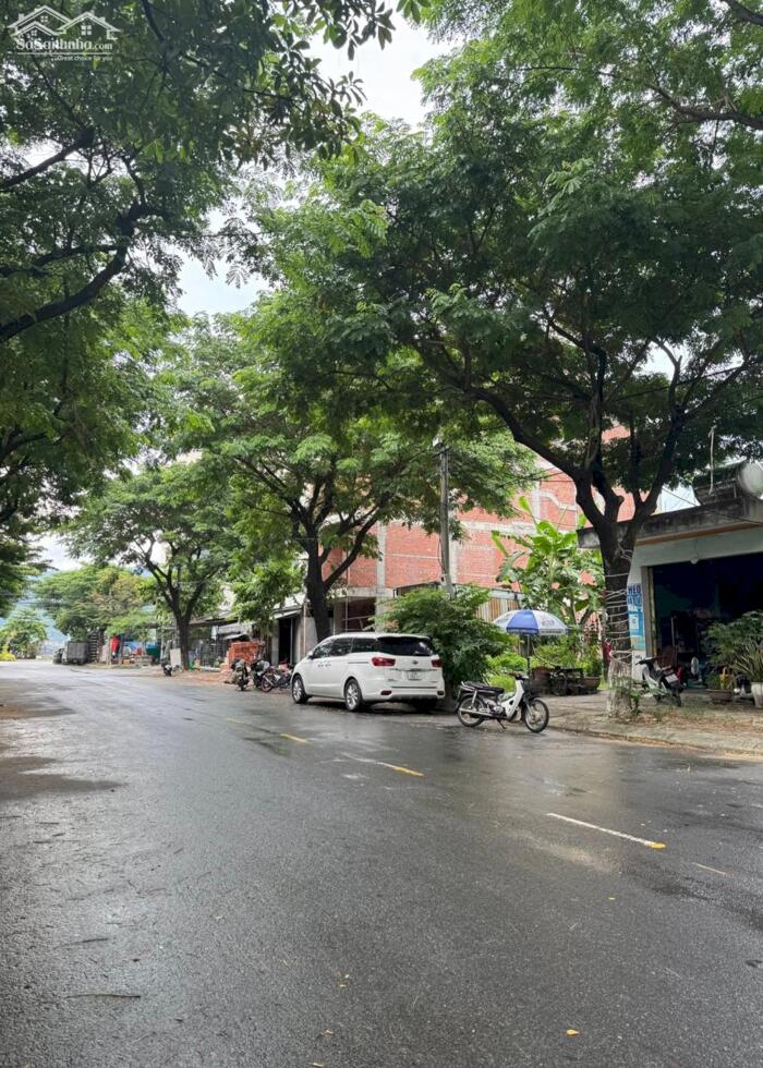 Hình ảnh Mình cần bán nhà 3 tầng mặt tiền10m5 vỉa hè 4m đường Trần Nhân Tông , Phường Sơn Trà ⭐⭐⭐⭐ 0