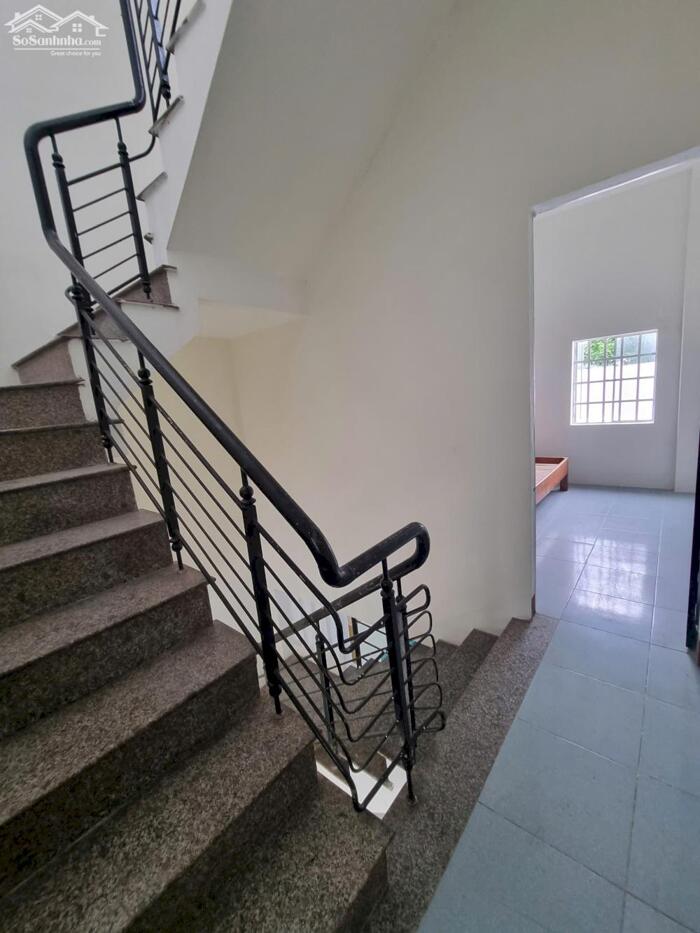 Hình ảnh Mình cần bán nhà 3 tầng mặt tiền10m5 vỉa hè 4m đường Trần Nhân Tông , Phường Sơn Trà ⭐⭐⭐⭐ 7