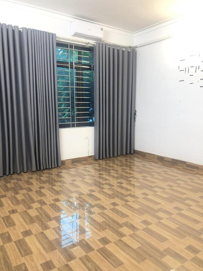 Hình ảnh Cho thuê nhà mặt đường Trần Phú, khu đô thị Vpit Praza, Định Trung, Vĩnh Yên 2