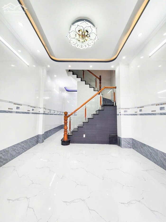 Hình ảnh Nhà 1 Trệt 2 Lầu Mặt tiền đường Lê Bình, P.Cái Răng, TP.Cần Thơ 3