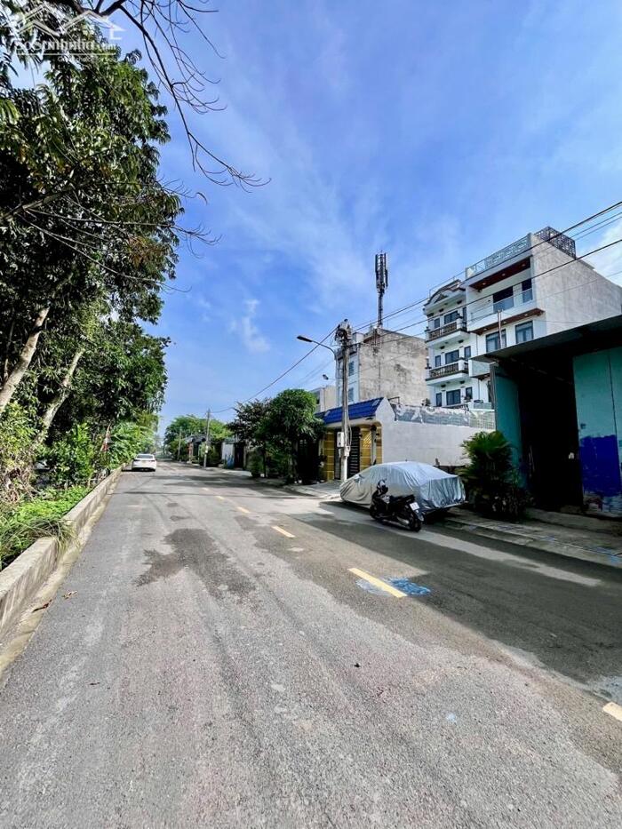 Hình ảnh Đất 2 mặt tiền kênh 10m rất đẹp, 150m2 nhỉnh 6 Tỷ, Thạnh Xuân, Quận 12 0