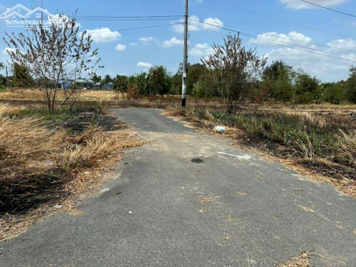 Hình ảnh Đất nền giá ngộp 85m2 kdc Nam Phong cần bán gấp 650tr 3