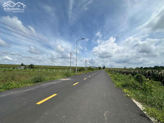 Hình ảnh 20X72(1531M2) Nguyễn Minh Châu Tân Tiến Giá 130tr/m Ngang View Hồ Núi Đất 1