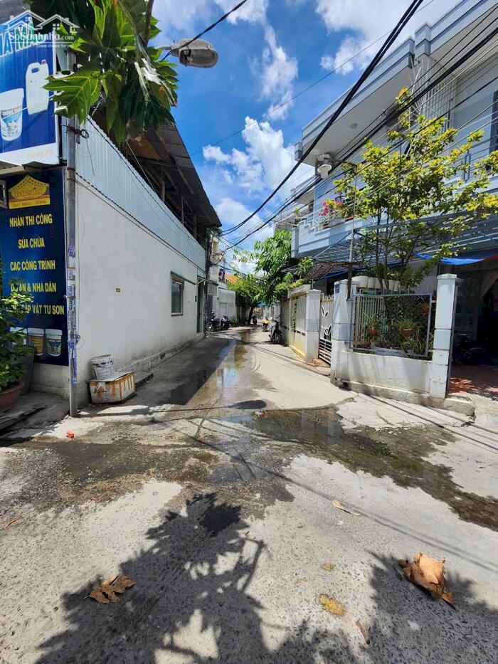 Hình ảnh Nhà mới xây,bé bé mà xinh xinh dành cho gia chủ có dân số ít. 4