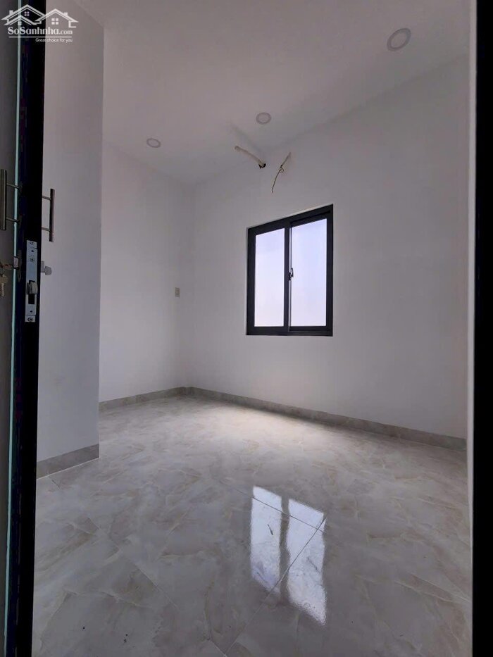 Hình ảnh Nhà mới xây,bé bé mà xinh xinh dành cho gia chủ có dân số ít. 1