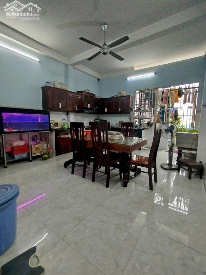 Hình ảnh Bán nhà hẻm thông Lê Thị Hồng ngang 4.5m 86m2 3 lầu vừa ở vừa KD ngay chợ CC chỉ 14 tỷ. 4