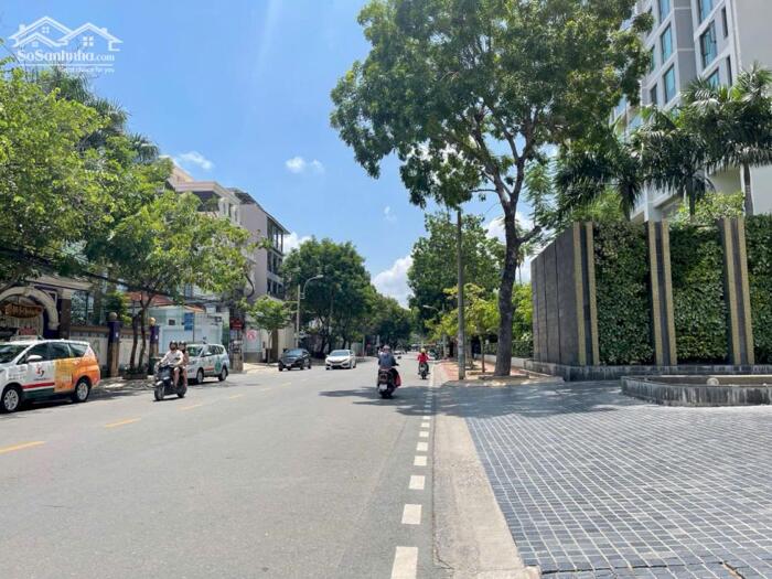 Hình ảnh Bán Đất Măt Tiền Nguyễn Văn Hưởng (Ngang 14,6m Dài 21m) Vị Trí Đẹp-Giá 106 Tỷ TL 0