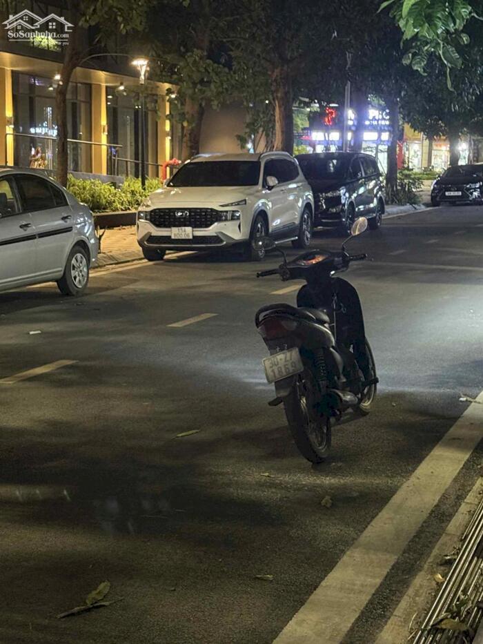 Hình ảnh Bán Nhà P/Lô 2 Ô Tô Tránh Lạc Long Quân Tây Hồ 132m2-3T MT13m 76 Tỷ Có Thương Lượng. 0