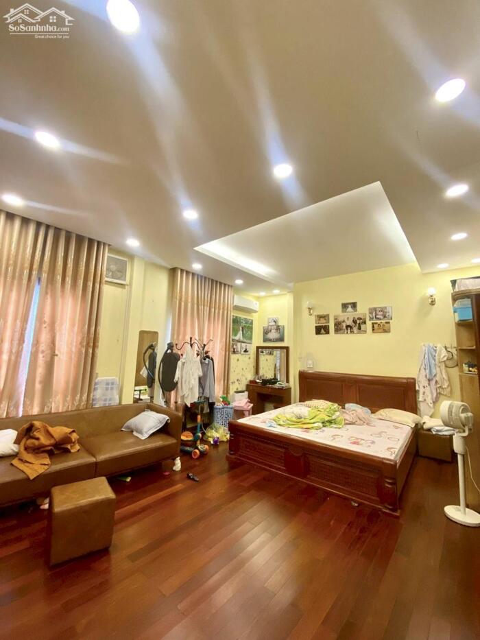 Hình ảnh Bán Nhà P/Lô 2 Ô Tô Tránh Lạc Long Quân Tây Hồ 132m2-3T MT13m 76 Tỷ Có Thương Lượng. 3