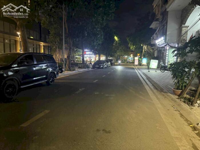 Hình ảnh Bán Nhà P/Lô 2 Ô Tô Tránh Lạc Long Quân Tây Hồ 132m2-3T MT13m 76 Tỷ Có Thương Lượng. 4