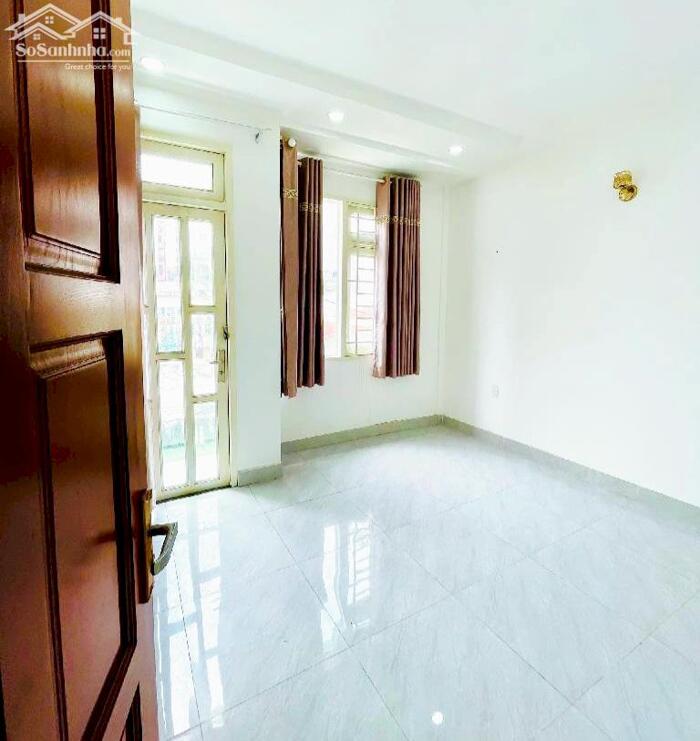 Hình ảnh Bán Nhà Hoàng Hoa Thám, P. Gia Định - Hẻm Xe Hơi Thông, 4 Tầng - 55m2 Giá Chỉ 7.98 Tỷ 2