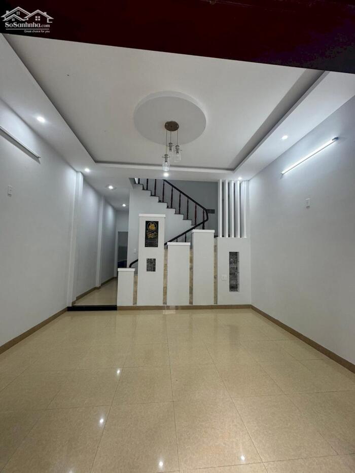 Hình ảnh Chính chủ gửi bán nhà 2 tầng MT Phú Xuân 5,P Hoà Khánh.Đà Nẵng 1