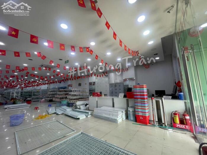 Hình ảnh 100 triệu - CHO THUÊ MẶT BẰNG SHOWROOM 480m2, MẶT TIỀN ĐƯỜNG 3 THÁNG 2 - gần Hẻm 51 2