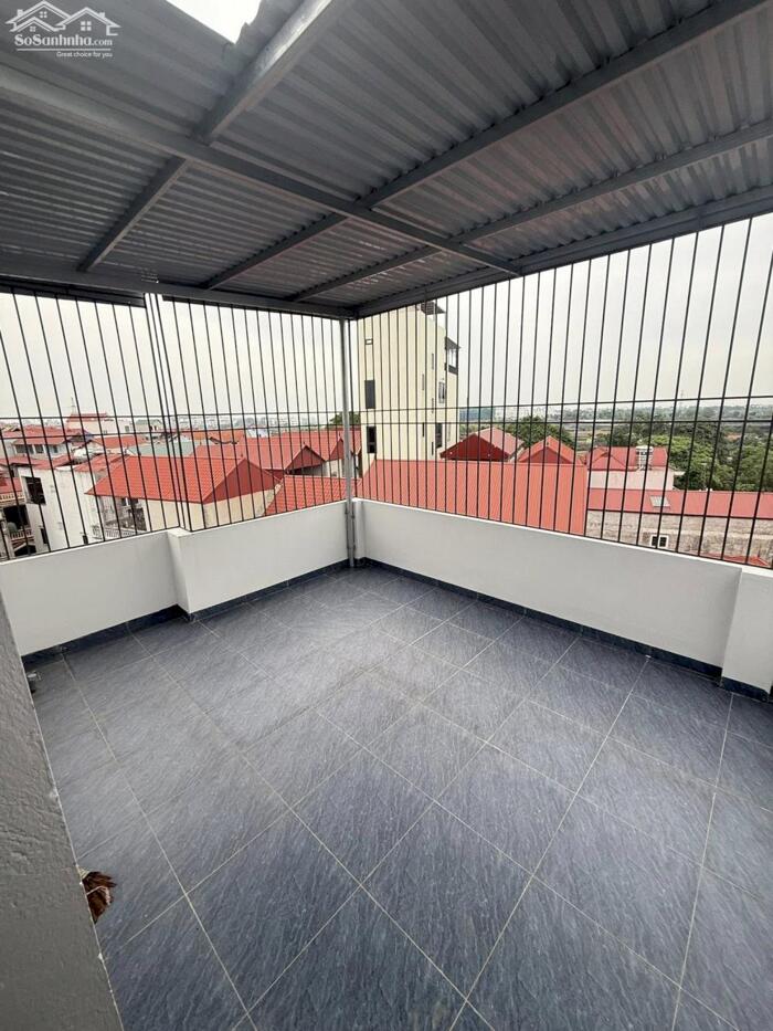 Hình ảnh ** Bán Nhà Ngô Gia Tự, Long Biên 5T, 33m2 giá 6,5 tỷ (ô tô đỗ cách 20m) 3