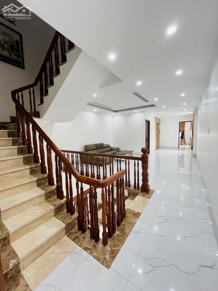 Hình ảnh NHÀ CHO THUÊ TRỆT 4 LẦU MỚI 100% – HAI MẶT TIỀN LÝ THÁI TỔ & CÔNG VIÊN – KHU HƯNG PHÚ, CẦN THƠ – GIÁ 35 TRIỆU/THÁNG NGA 0908870559 2