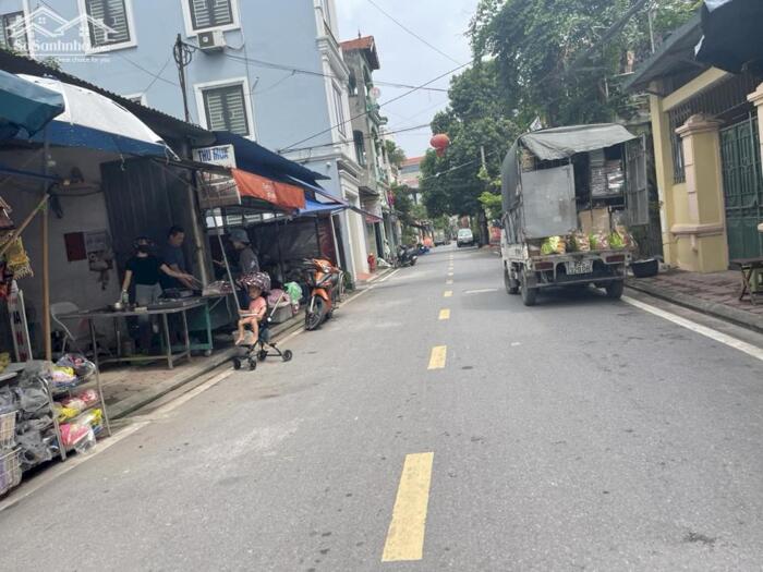 Hình ảnh Siêu phẩm 120m lô góc mặt phố An Đào B trung tâm Trâu Quỳ, đông sinh viên, khai thác kinh doanh cực tốt 2