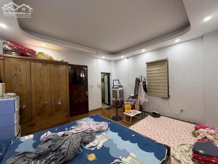 Hình ảnh ** Bán Nhà Nguyễn Văn Cừ, Long Biên 5T, 33m2 giá 7,75 tỷ (Lô góc, ô tô đỗ gần nhà) ** 2