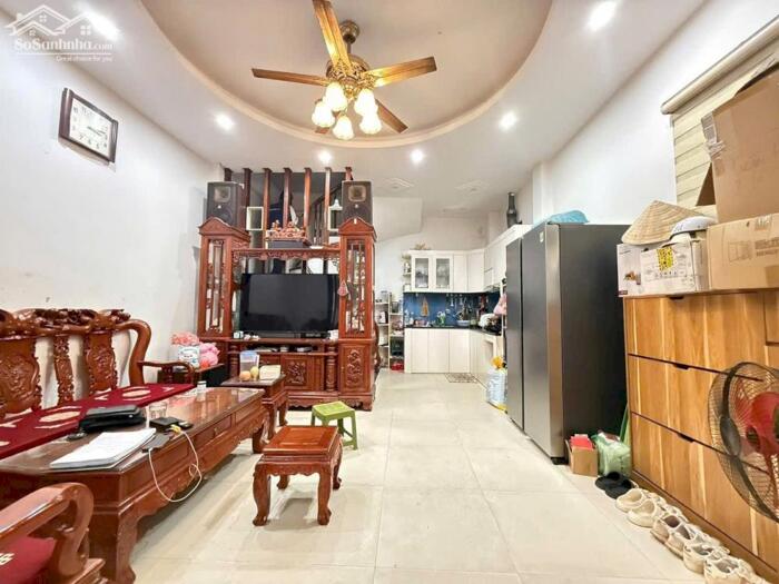 Hình ảnh ** Bán Nhà Nguyễn Văn Cừ, Long Biên 5T, 33m2 giá 7,75 tỷ (Lô góc, ô tô đỗ gần nhà) ** 1