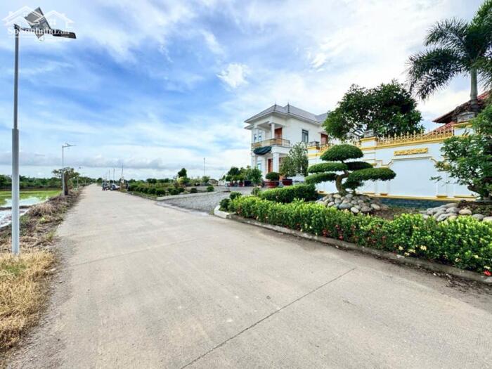 Hình ảnh Đất nền thổ 351m2 mt đường xe tải xã Tân Lân giá tốt đầu tư 1 tỏi 490tr 1