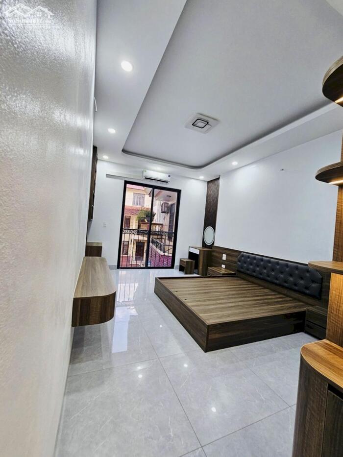 Hình ảnh Bán nhà Triệu Việt Vương 52m2 nhà đẹp 3 mặt thoáng thang máy 22.5 tỷ 1