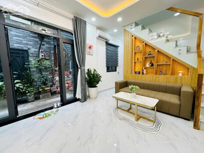 Hình ảnh Bán nhà gần cầu bông 37 m2 có pn dưới trệt cho ng lớn tuổi 2