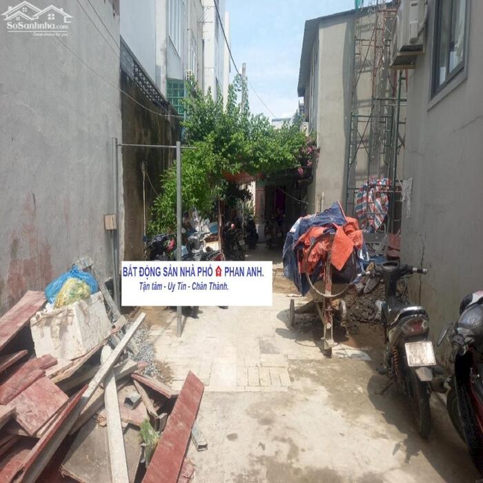 Hình ảnh Bán gấp nhà phố Thủ Đức | 67 m2 đất, chỉ có 3 tỷ 8999 | Sát Chợ Thủ Đức. 2