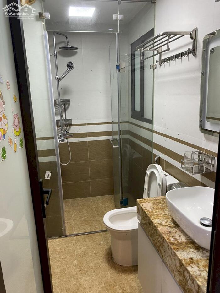 Hình ảnh Cho thuê Căn hộ Apartment tại ngõ 193 Trích Sài. Ban công thoáng View mặt hồ. Chỉ 6.5tr 4