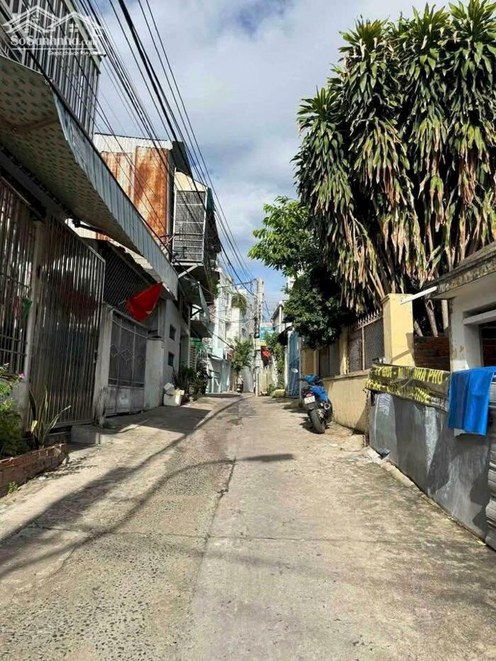 Hình ảnh BÁN NHÀ 100M² – HẺM Ô TÔ LÊ HỒNG PHONG – P. PHƯỚC HẢI, NAM NHA TRANG 1