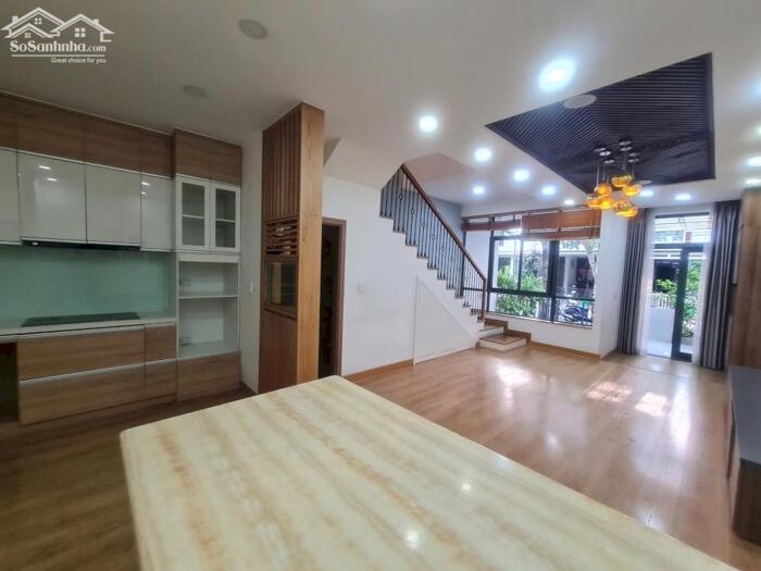 Hình ảnh BDS HVL NC CHO THUÊ NHÀ PHỐ FULL NT NHƯ HÌNH GIÁ 18tr bao phí 14