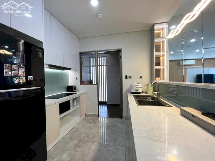 Hình ảnh Cho thuê căn hộ 2PN dự án Midtown Phú Mỹ Hưng, 90m2, 2PN, view thoáng, giá 25tr/tháng, ở liền 1