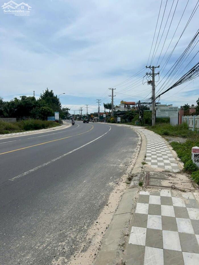 Hình ảnh 10x37(449m2) 100m2 Tc Nguyễn Chí Thanh Tân Bình LaGi Giá Cực Rẻ Chỉ 3,7 Tỷ 1