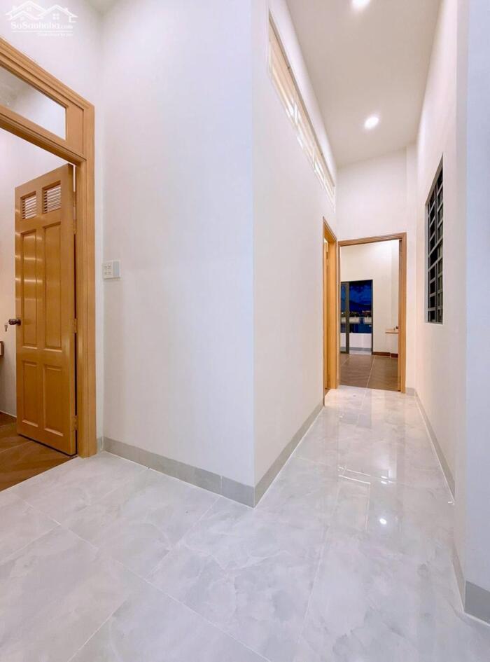 Hình ảnh Nhà xây mới hẻm ngang trường đại học tại chức cần thơ 3