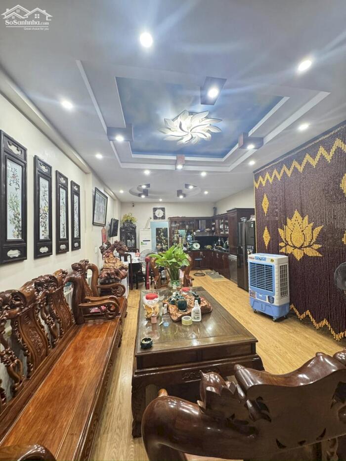 Hình ảnh Bán Nhà Thuỵ Khuê Quận Tây Hồ 80m2-5T MT5,5m 2 THOÁNG 21,5 Tỷ Có Thương Lượng. 1