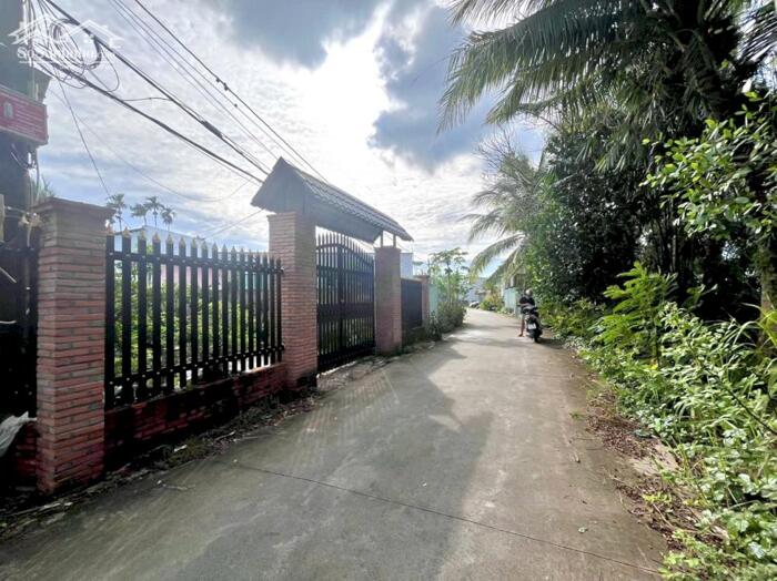 Hình ảnh Bán Nền Rạch Bình Thuỷ - Đối diện đường Bùi Hữu Nghĩa - Gần ĐH Nam Cần Thơ & ĐH FPT - Tô Vĩnh Diện 2