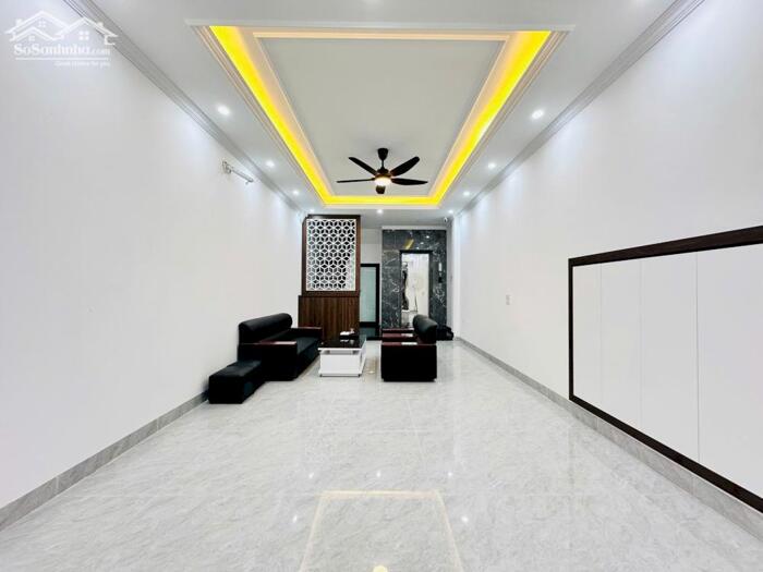 Hình ảnh BÁN NHÀ TRẦN QUỐC HOÀN, CẦU GIẤY – 7 TẦNG THANG MÁY – KHU PHÂN LÔ, Ô TÔ VÀO NHÀ 1