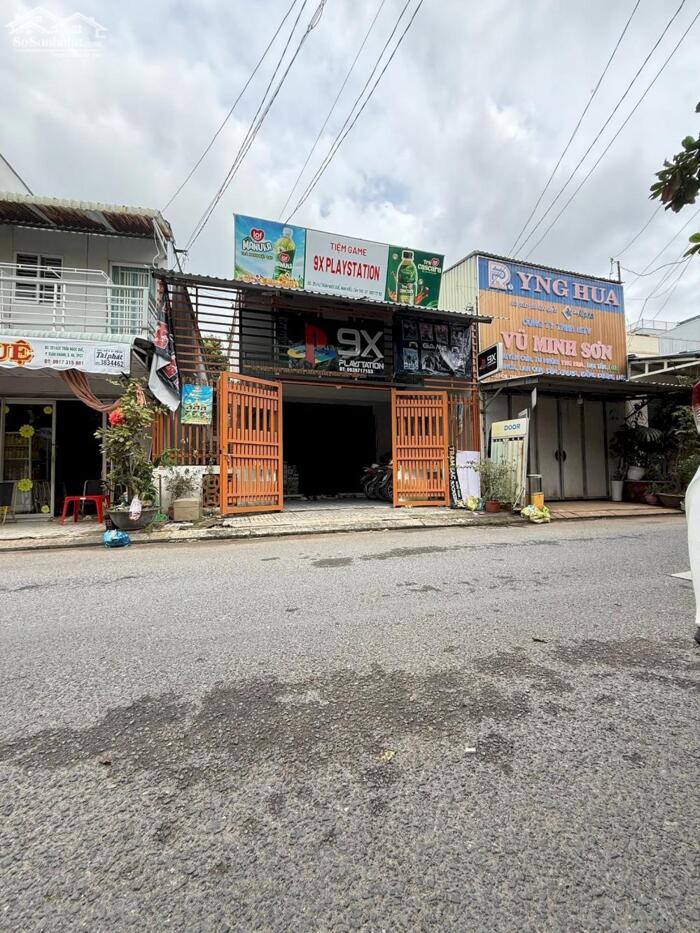 Hình ảnh BÁN NHÀ MẶT TIỀN TRẦN NGỌC QUẾ - TẦM VU ĐOẠN NGANG NHÀ THỜ CÁCH MẶT TIỀN 30/4 50m 3