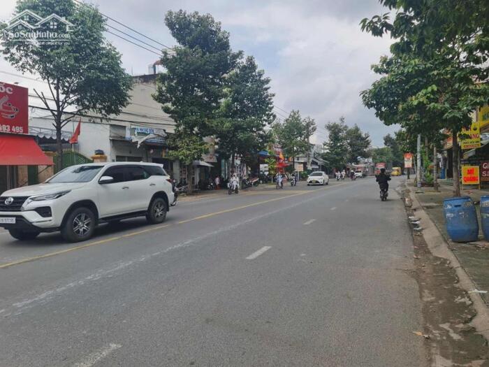 Hình ảnh Bán Kho Xưởng gần Ngã Tư Chiêu Liêu , Dĩ An , 240m2 , giá rẻ 3