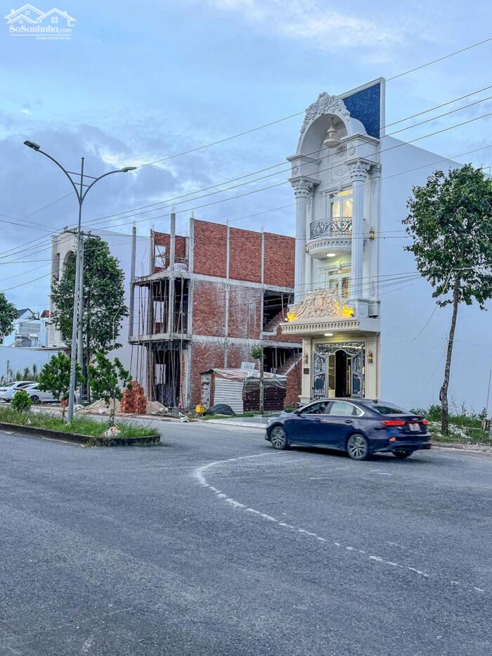 Hình ảnh BÁN NHÀ 2Lầu - TRỤC CHÍNH - HỒNG LOAN. Mặt Tiền KDoanh, VPCTy, hoặc ở Sang trọng 0