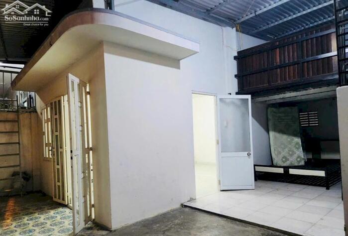 Hình ảnh Bán lô đất có nhà cấp 4 hiện đang cho thuê 4,5 triệu/tháng cách chợ Vĩnh Ngọc chỉ đúng 50m, Phường Tây Nha Trang. 4