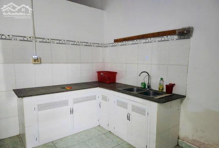 Hình ảnh Bán lô đất có nhà cấp 4 hiện đang cho thuê 4,5 triệu/tháng cách chợ Vĩnh Ngọc chỉ đúng 50m, Phường Tây Nha Trang. 2