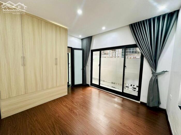 Hình ảnh Bán nhà Đường Láng - Đống Đa, 4 Tầng, 3 Ngủ, Ngõ Nông, Full Nội Thất, Giá 6.1 tỷ 3