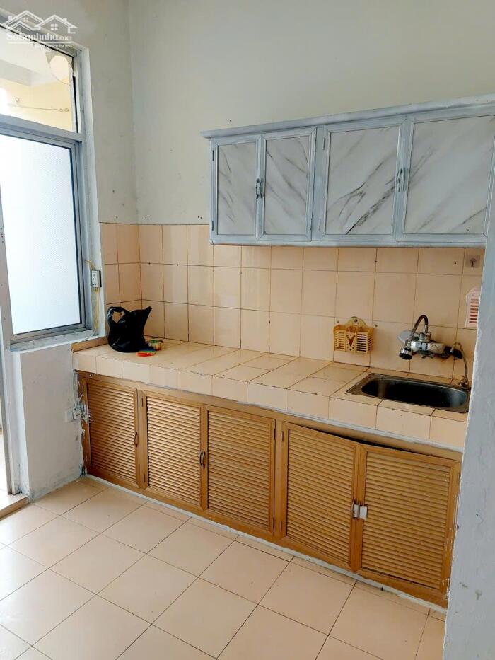 Hình ảnh cho thuê chung cư 4F Vũ Phạm Hàm, 50m, 1 phòng ngủ, đồ cơ bản 8 triệu 2